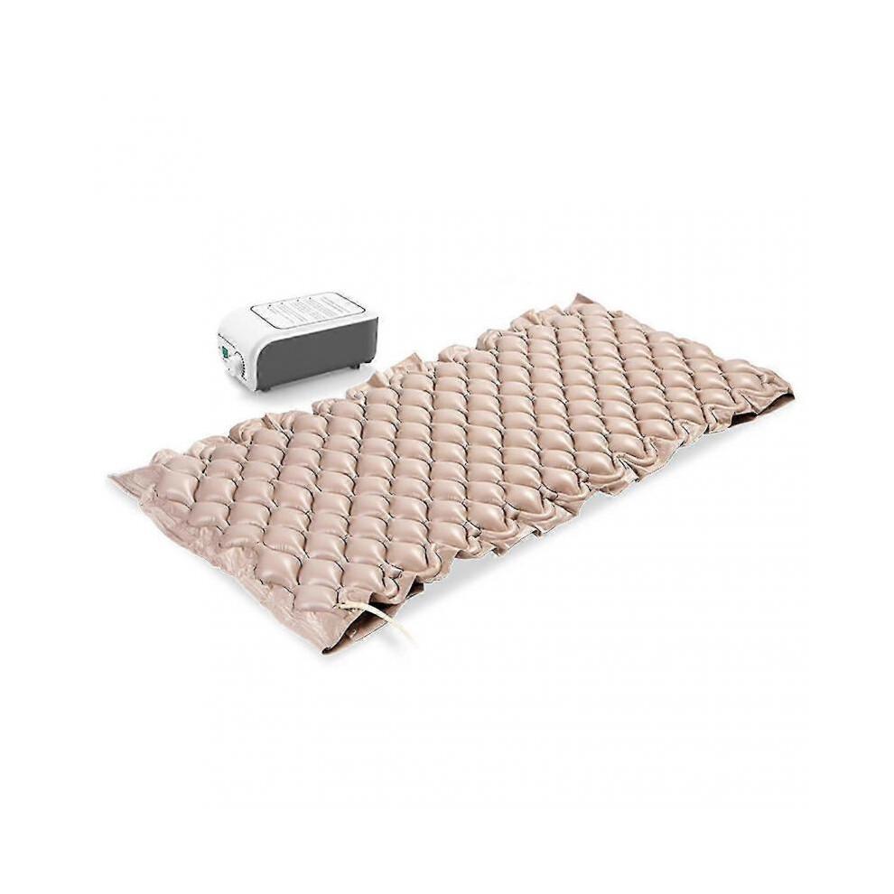 Alternating pressure air mattress for bedridden patients with breathable design