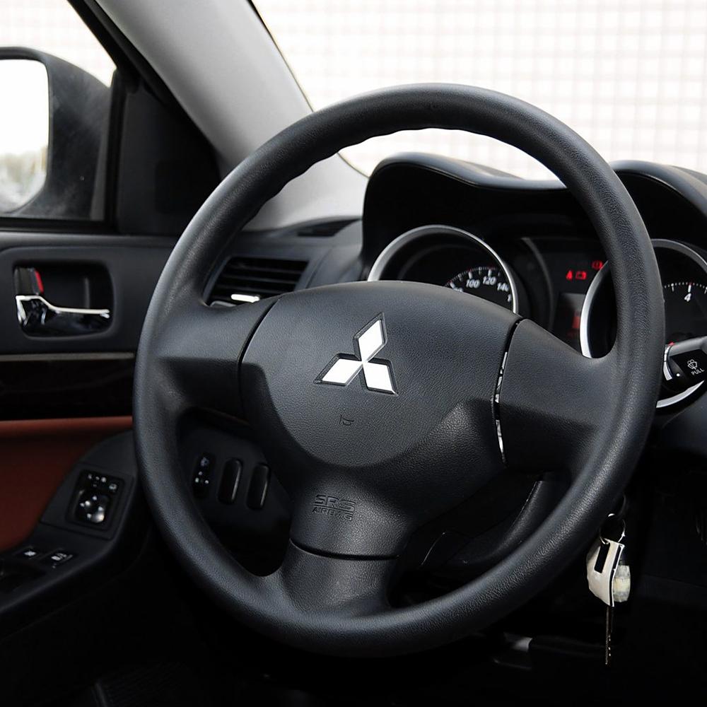 Car Steering Wheel Badge Sticker Decoration Accessories For Mitsubishi Pajero Outlander XL Montero Lancer Triton l200 Evo ASX