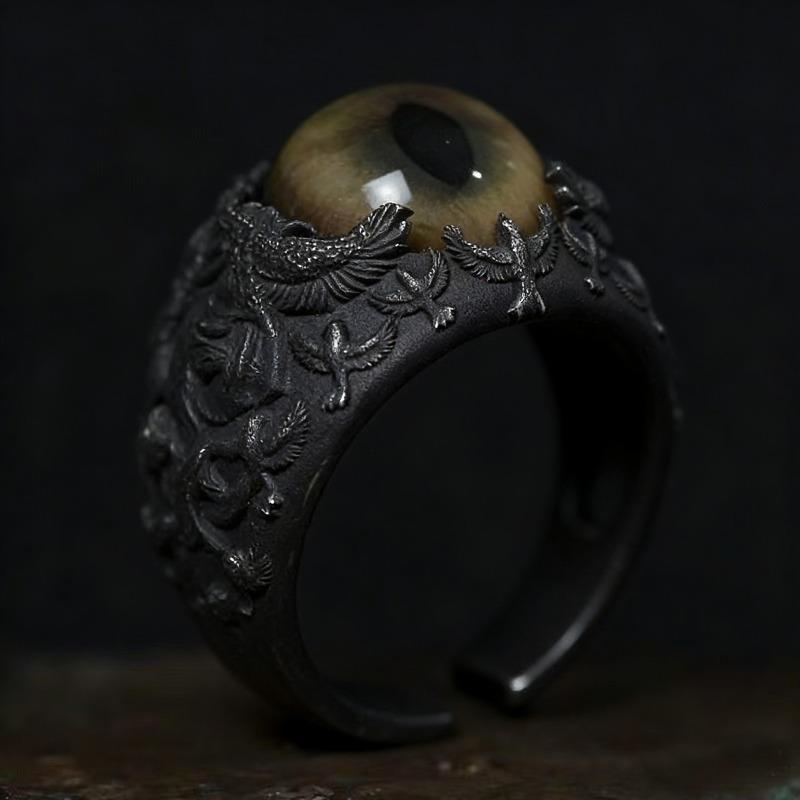Exaggerated and Realistic Blood-red Eye-shaped Ring, Domineering Vintage Curtain-eye Ring