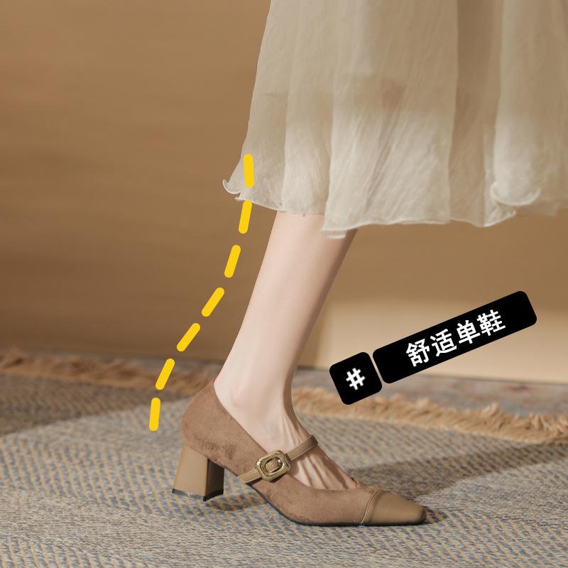 Retro Word with Mary Jane Shoes for Women's Spring and Autumn New Low-heeled Single Shoes Square-headed Grandma Shoes for Women
