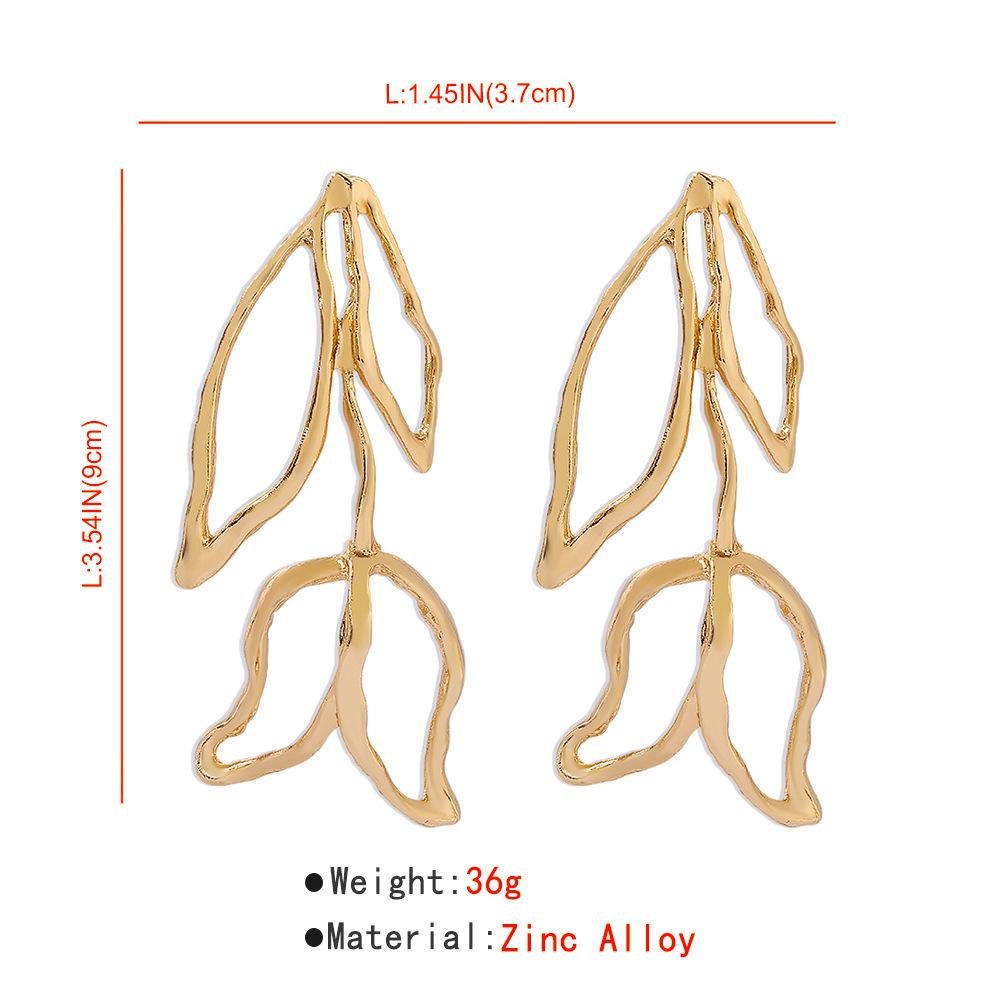 Cross Border Exaggerated 3D Geometric Earrings Heavy Metal Style Flower Design Runway Party Fashion Ear Jewelry