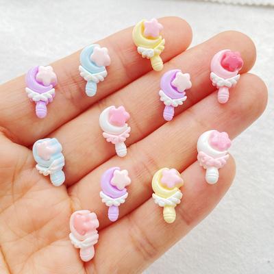 30 szt. Urocze Mini Kreskówkowe Kolorowe Lizaki Księżyc Gwiazda Nail Art Żywica Designerskie Charmsy DIY Rzemiosło Do Paznokci Dekoracje 3D Biżuteria