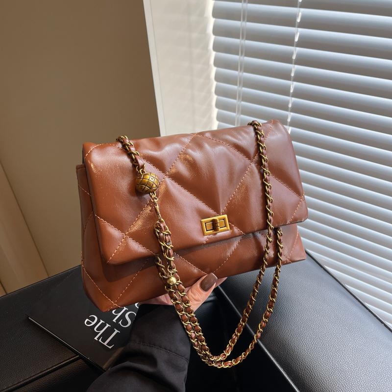 Rhombus chain bag women's autumn and winter retro new versatile shoulder messenger bag premium commuter bag