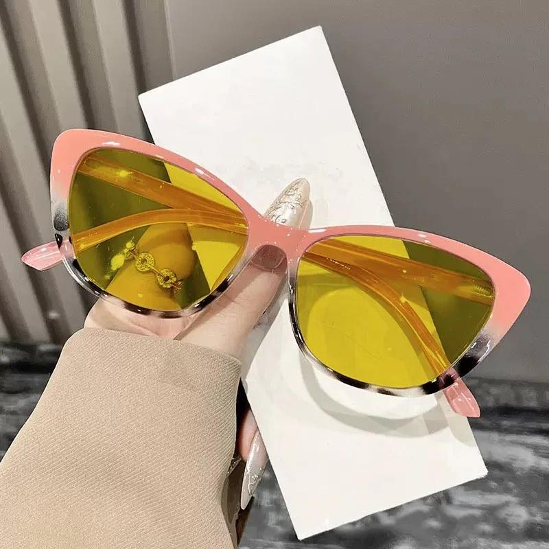 Men Women Retro Cat Eye Frame Reading Glasses Fashion Night Vision Glasses High Definition Anti-Blue Light Farsighted Glasses