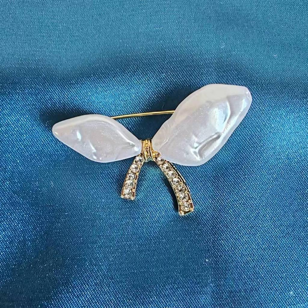 Barokk Retro Brosje: Elegant high-end corsage og smykketilbehør