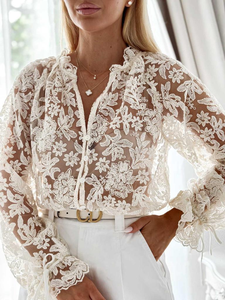 European & American Women's Casual Lace Hollow Long-Sleeve Top