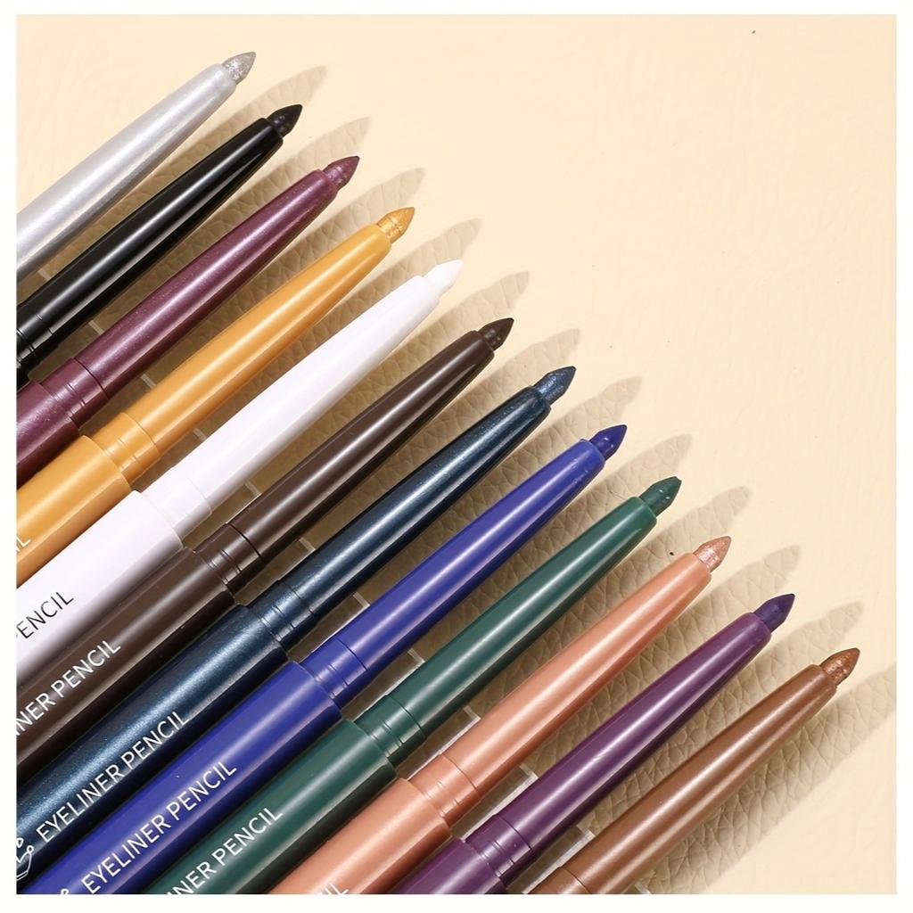Schnelltrocknender, Geschmeidiger und Wasserfester Bunter Eyeliner Stift. Setzt in Einem Zug. Ein Muss für Anfänger.
