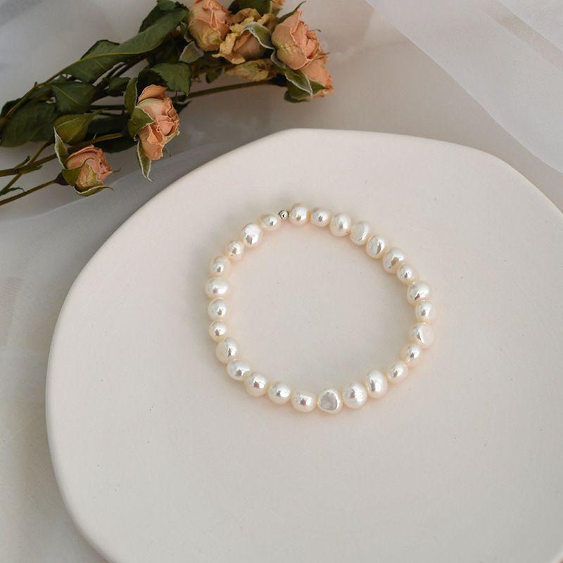 Korean Style Natural Freshwater Pearl Bracelet - Elegant, Colorfast Gift for Girlfriend