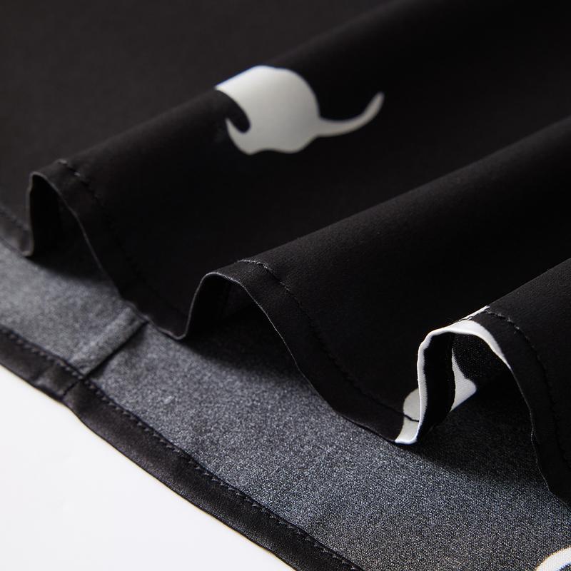 Elastic Satin [19mm Top] 2025 Short Sleeved Women's Spring and Autumn Cartoon Black Background White Cat Women's T-shirt