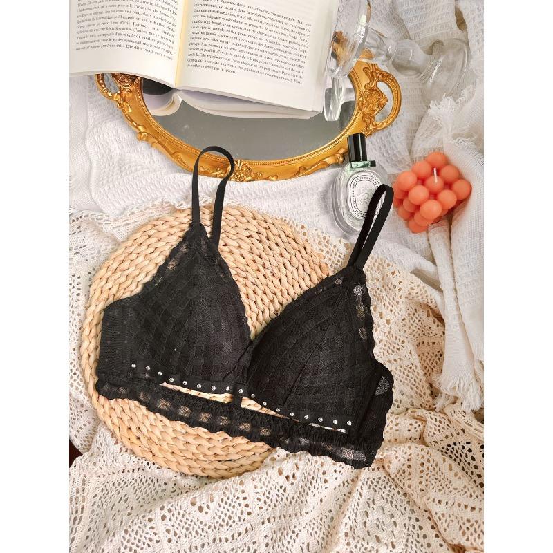 One-piece underwear triangle cup sexy gathering lace bra bra beautiful back chest pad