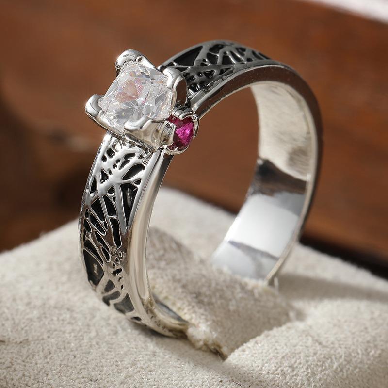 Vintage Inlaid White CZ Women's Ring Creativity CopperColor Hand Carving Daily Wear Party Jewelry Anniversary Gift