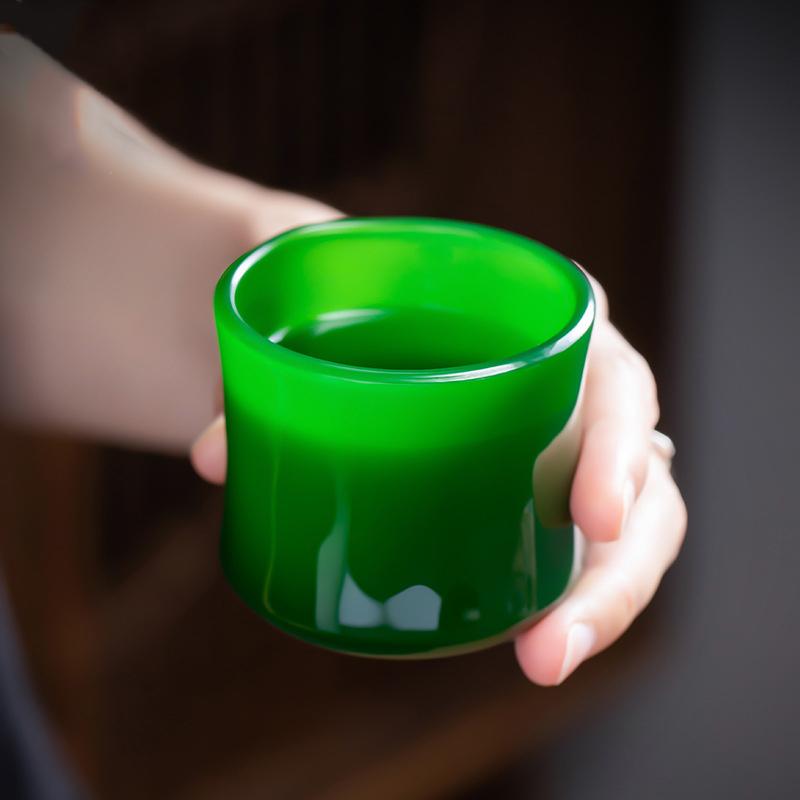 Tazza da tè in vetro verde imperatore Cha Wan Porcellana di giada Tazza da maestro Giuntura di bambù Tazza da tè Cinese Tazza da tè squisita in giada