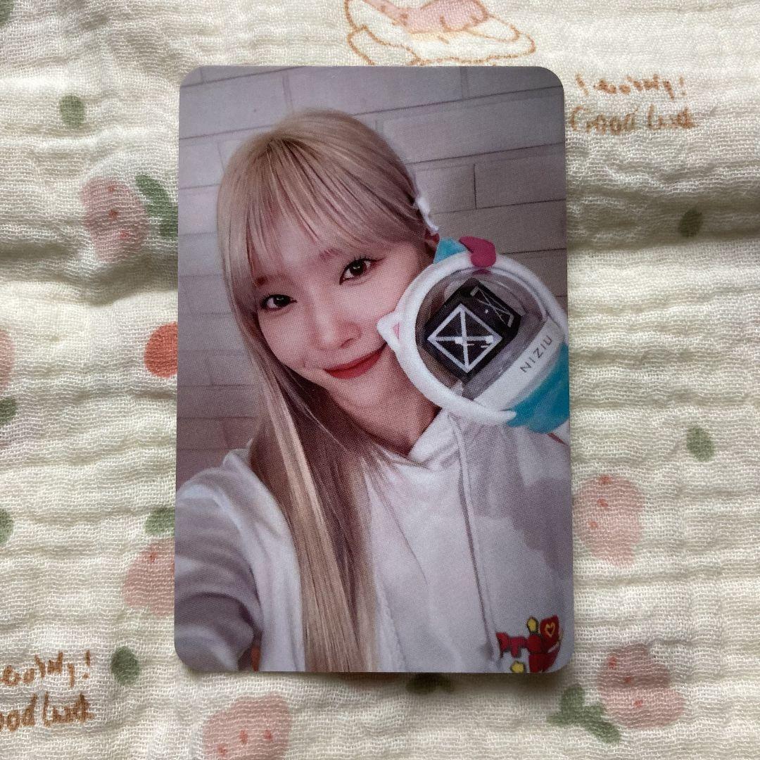 

[USED] Mayuka 2nd Week NiziU Limited PressPlay Sanoku Trading Card