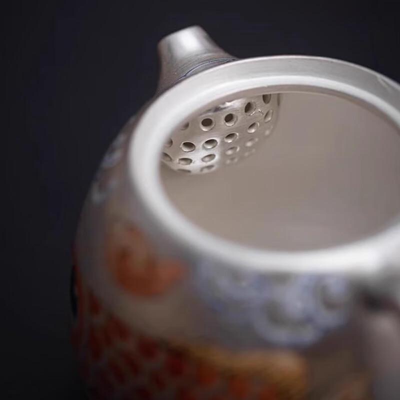 Cha Xun Auspicious Dragon Gilt Silver Teapot