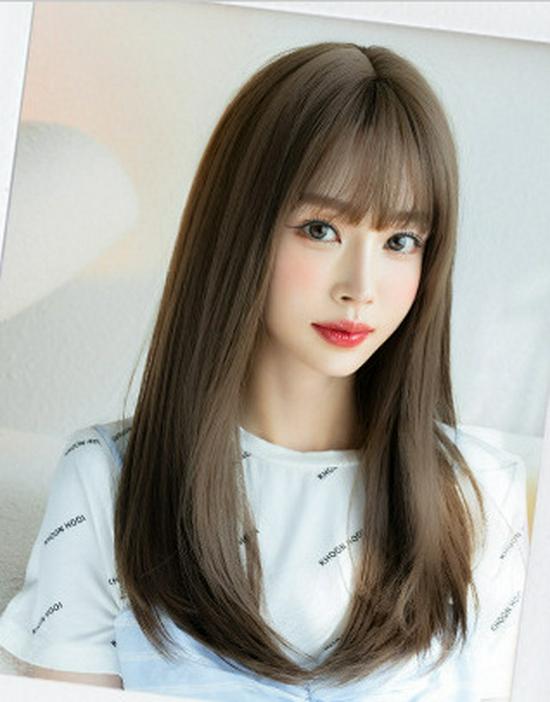 Women's Long Straight Wig with Air Bangs - Age-Reducing Fluffy Hairpiece