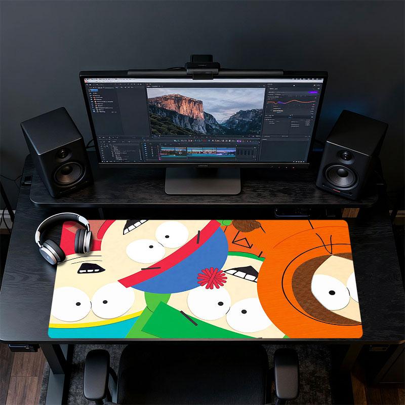 South Park Art Mouse Pad, Large Gaming Desk Mat, Non-slip XXL Mousepad for Laptop & Tablet, Mini PC Playmat with Stitched Edges