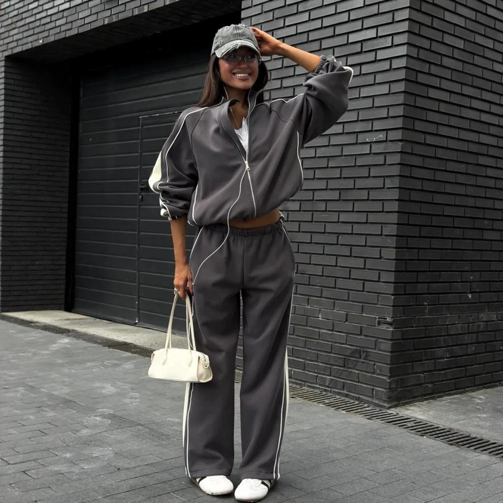 2026 European and American color matching sports suit women's stand-up collar zipper loose jacket wide-leg sweatpants two-piece set