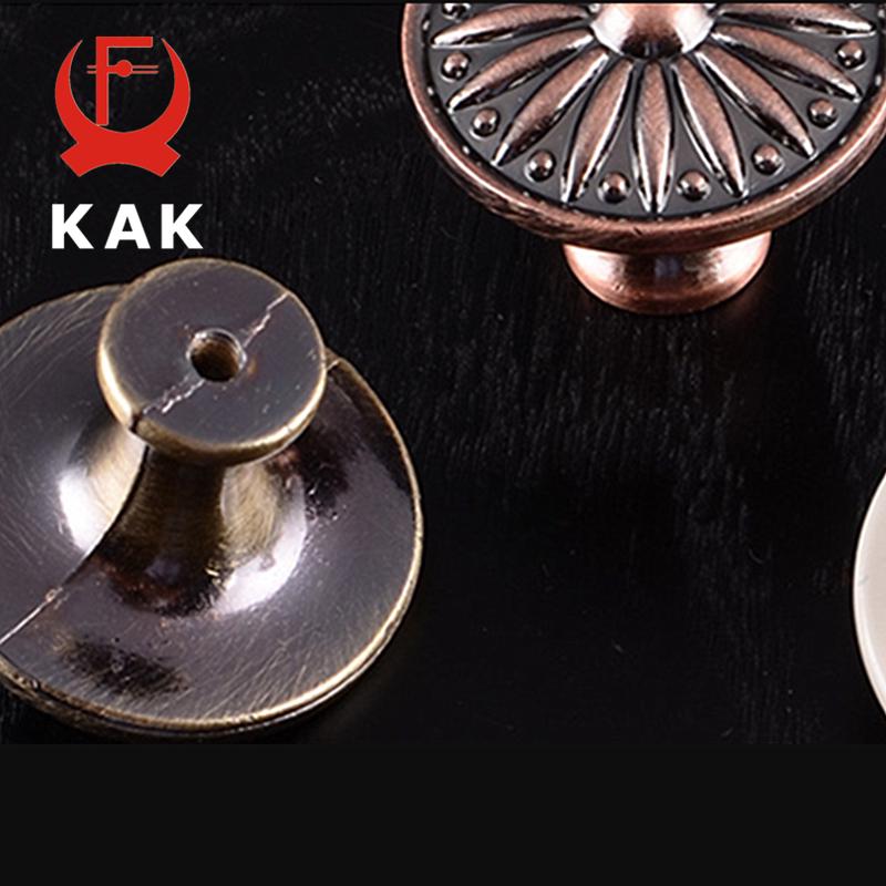 KAK Retro Červený Bronzový Knoflíky do Kuchyňské Skříňky Rukojeť Dveří Skříňky ze Zinkové Slitiny Vintage Rukojeť Nábytku do Šatny Výsuvy Zásuvek