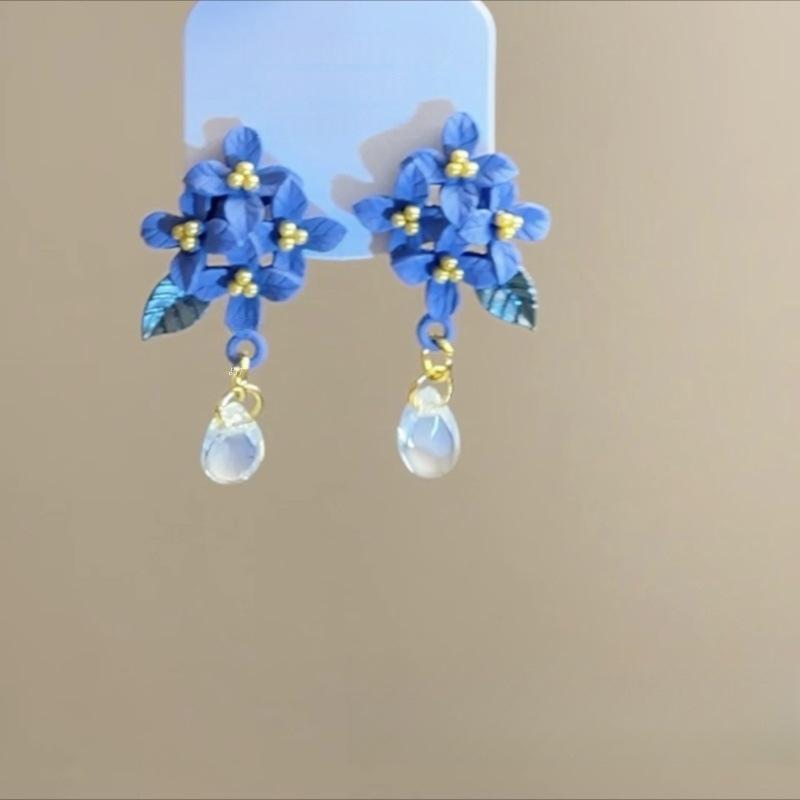 

Синие серьги-капли в виде цветка и листа, нежные маленькие свежие серьги-гвоздики, клипсы, стильные милые универсальные серьги для женщин