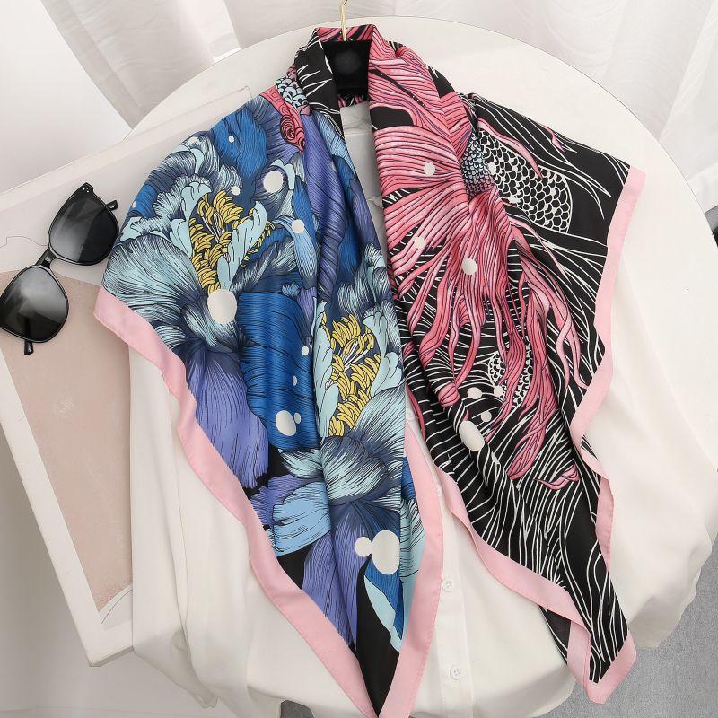 Versatile Shawl Animal Print Black And White Simple Large Square Scarf 90 * 90Cm Simulated Silk Twill Silk Women'S Silk Scarf