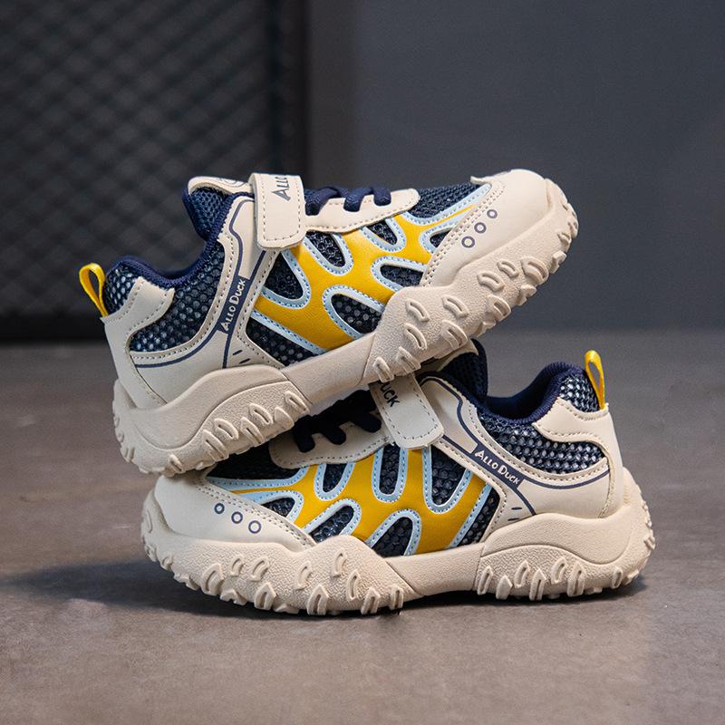 New children's spring and summer sports boys and girls running soft-soled breathable soft-soled versatile non-slip shoes