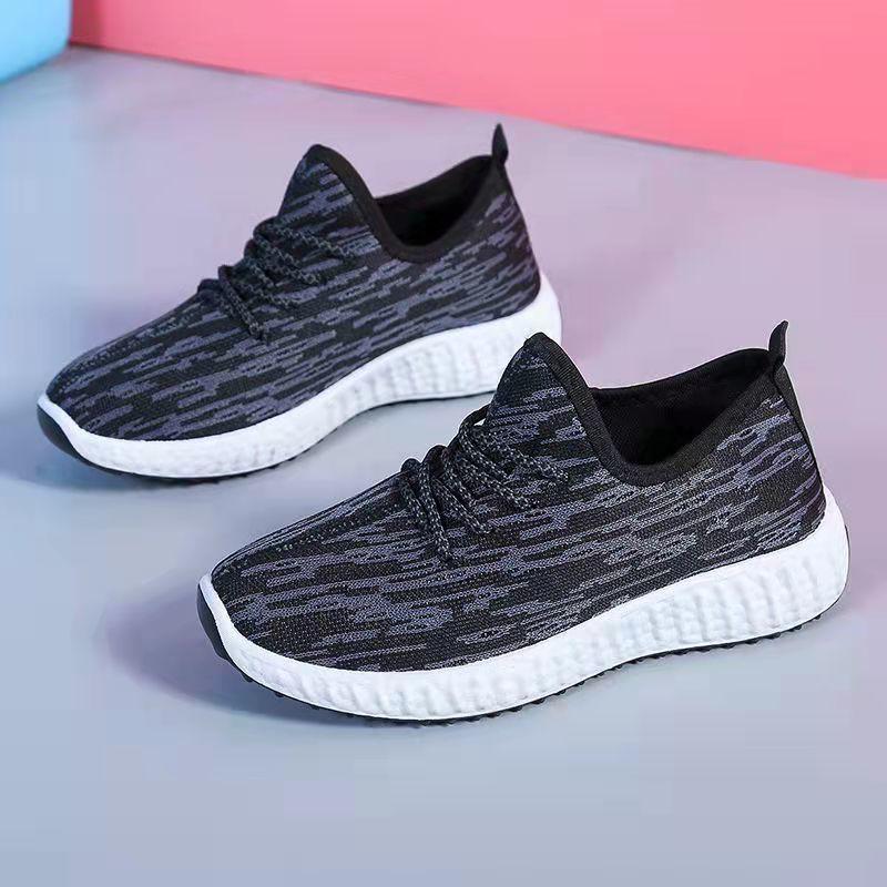 Summer Breathable Coconut Shoes New Couple Soft Sole Light Casual Sports Shoes