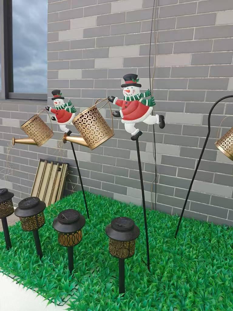 Solar Kettle Light: Outdoor Garden Decoration with Wrought Iron Water Sprinkler