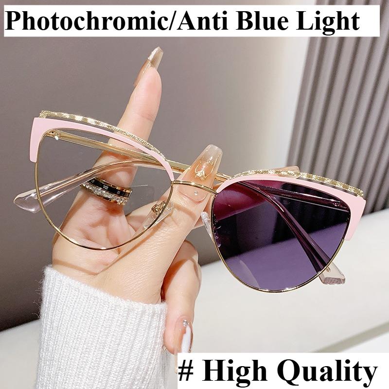 Photochromic Glasses Anti Blue Light Minimalist Style Flat Glasses Ultra Light Eyeglass Frame Metal Spring Eyeglass Legs