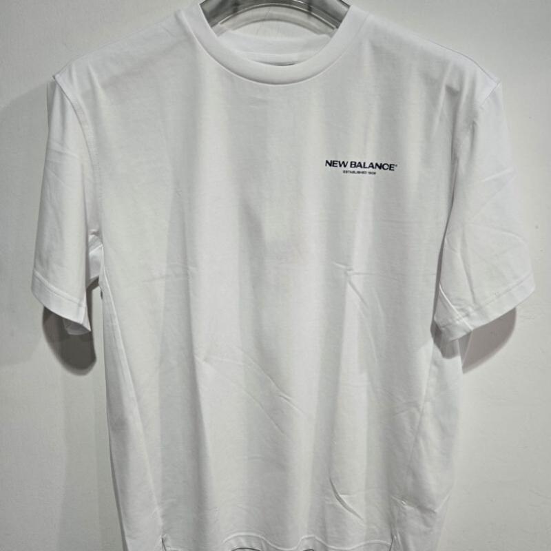 New Balance M Cool SignaTure T shirT nbnef2M511 whiTe