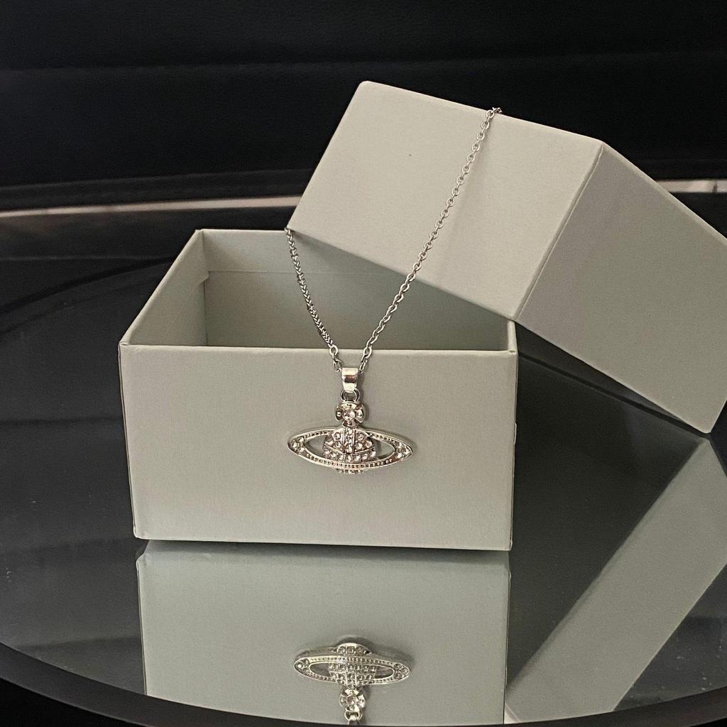 Empress Dowager High-Quality Pink Diamond Silver Necklace with Saturn Chain