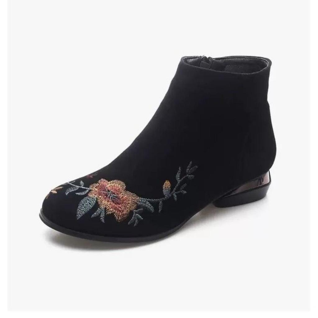 Autumn and winter retro ethnic style embroidered women's short boots cloth shoes winter velvet cotton shoes side zipper velvet women's short boots