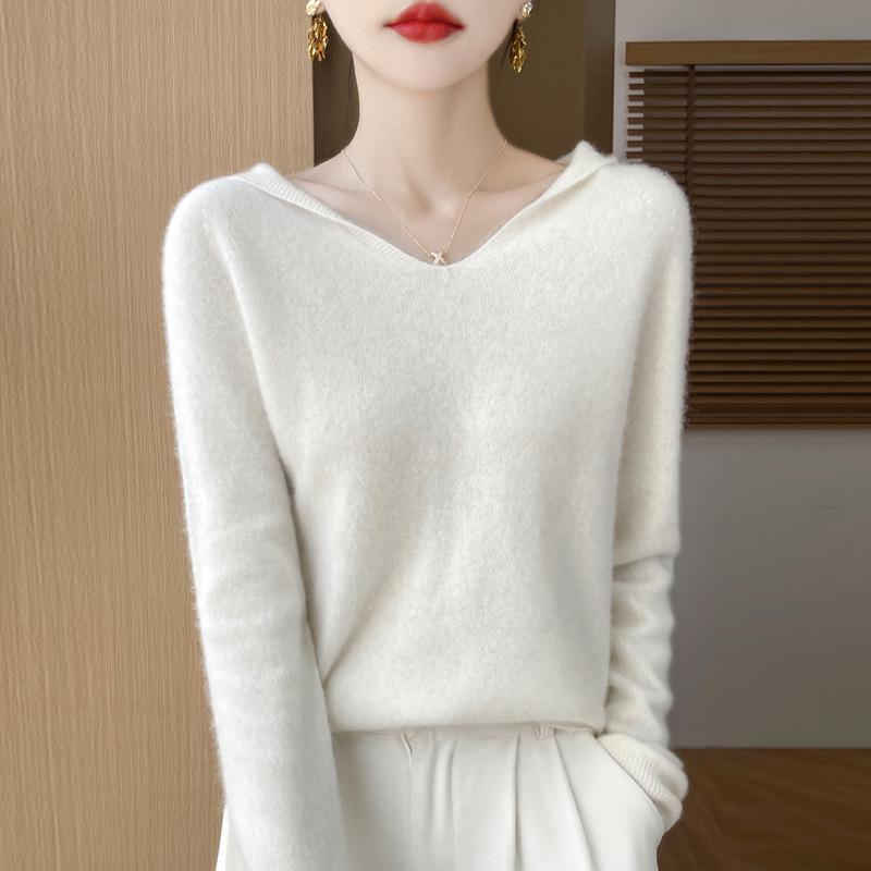 Women's 100% Wool Hooded Sweater: Autumn/Winter Knit, Loose, Soft, Trendy.