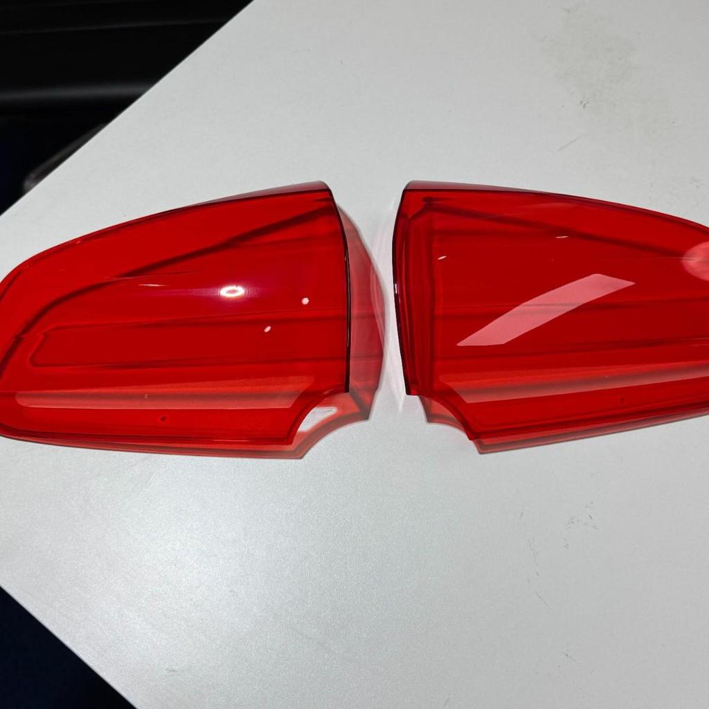 OEM Inner Taillight Lens Cover for 2015-2017 Porsche Cayenne 958.2