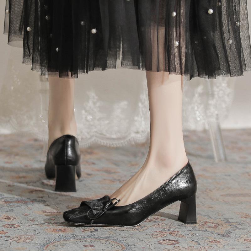 6368-8 Autumn and Winter New Leather Horsehair Thick Heel Single Shoes French Retro Burgundy Wedding Shoes Temperament Square Head High Heels