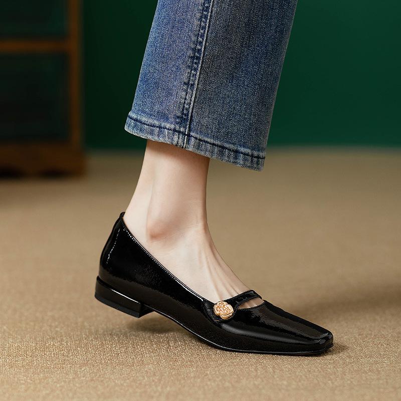 Retro Square Head Low-heeled Camellia Mary Jane Shoes Women's Versatile Spring and Autumn Thick-heeled Single Shoes