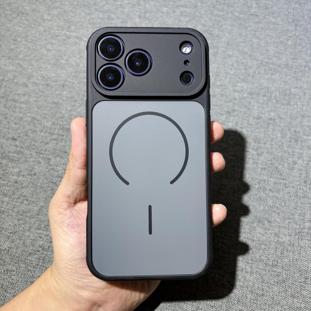 iPhone 17 Pro Max Magnetic Lens Protection Case - Full Coverage, Anti-Drop, Frosted Feel