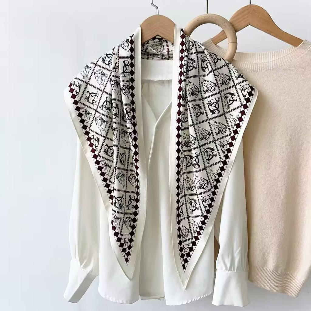 Korean simple high-end polka dot printing large triangular towel women's spring summer fashion versatile bag headscarf multi-purpose fart curtain