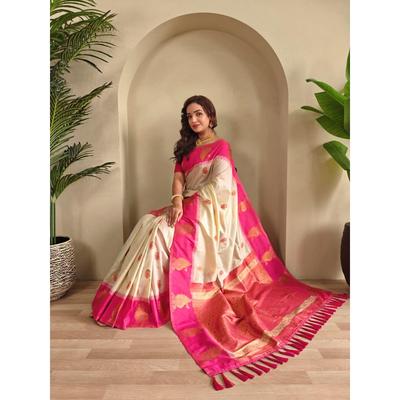 Nieuwste trouwkleding saree