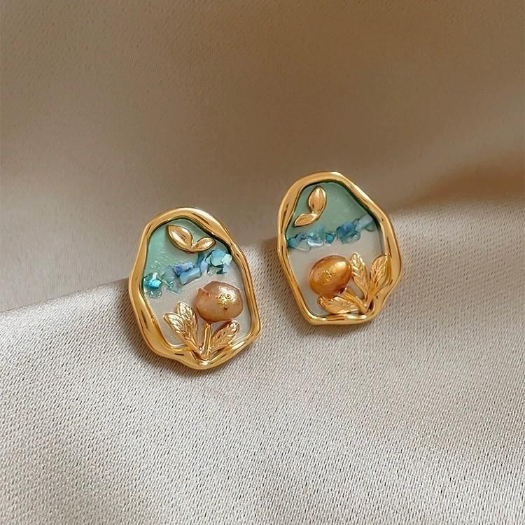 Summer Dripping Oil Lavender Green Freshwater Stud Earrings Leaf Earrings Hong Kong Style Retro Temperament Earrings