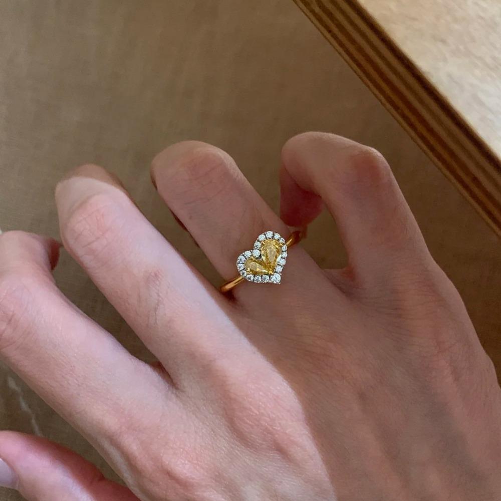 Open Ring Vintage Gold Heart Cut Yellow Zirconia Ring for Women Full Diamond Sparkling Love Jewelry adjustable