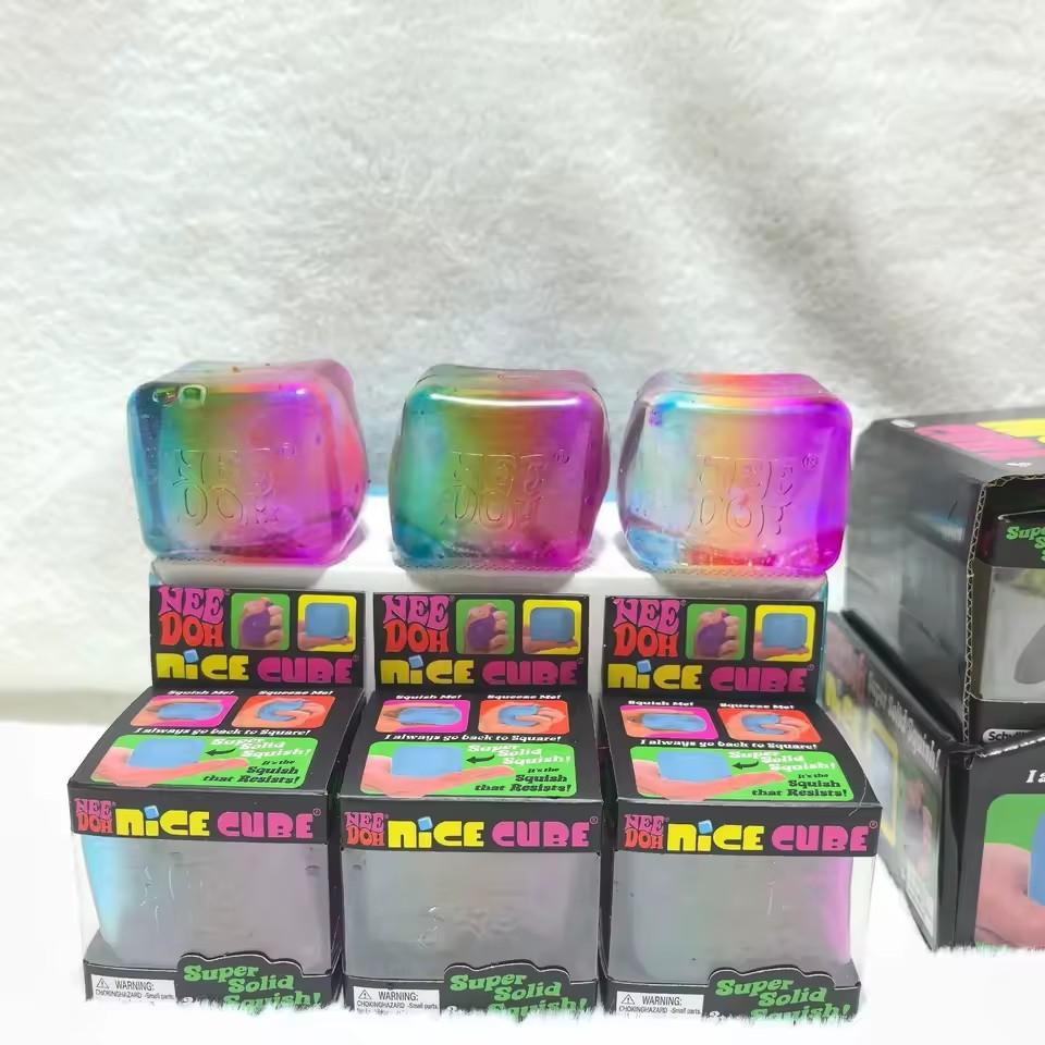 Needoh Regenboog Kleurverloop Leuke IJsblokje Verlichting Fidget Sensorisch Speelgoed Maltose Langzame Terugslag Angst Super Stevig Knijpbal ADHD Cadeau gray