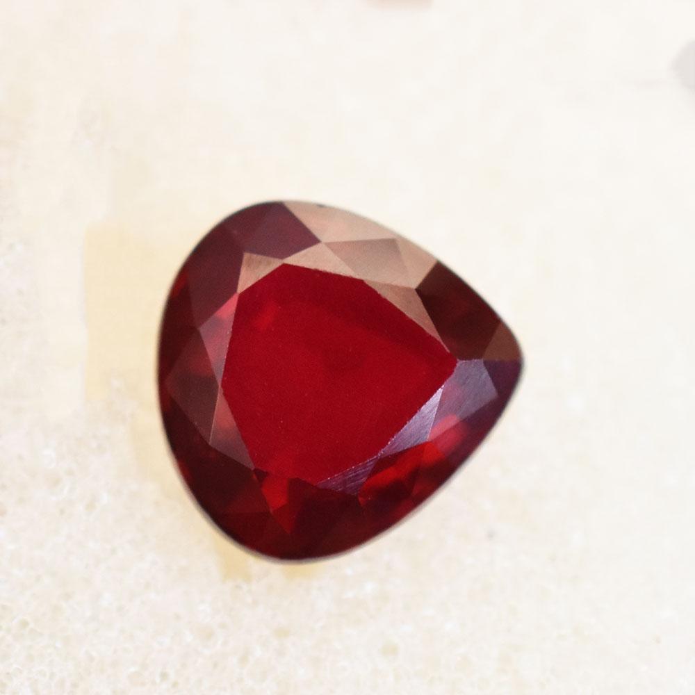 Natural Red Ruby Loose Gemstone 4.80ct Pear Shape Blood for Jewelry Making and Gem Collections