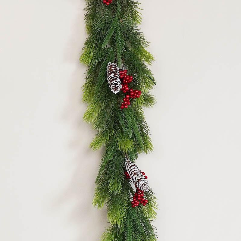 European & American Christmas Soft Rubber Flocked Pine Cone Red Berry Vine Decoration