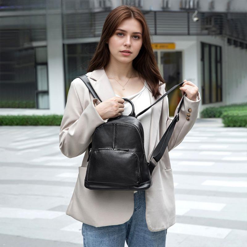 

Genuine Leather Ladies Backpack Backpack Retro Large-capacity Schoolbag чорний