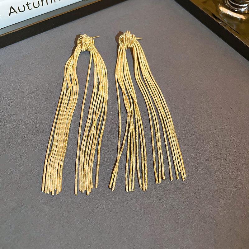 Fashion Gold Color Knot Long Tassel Drop Earrings for Women Punk Exaggerated Metal Chain Statement Earrings Jewelry Party