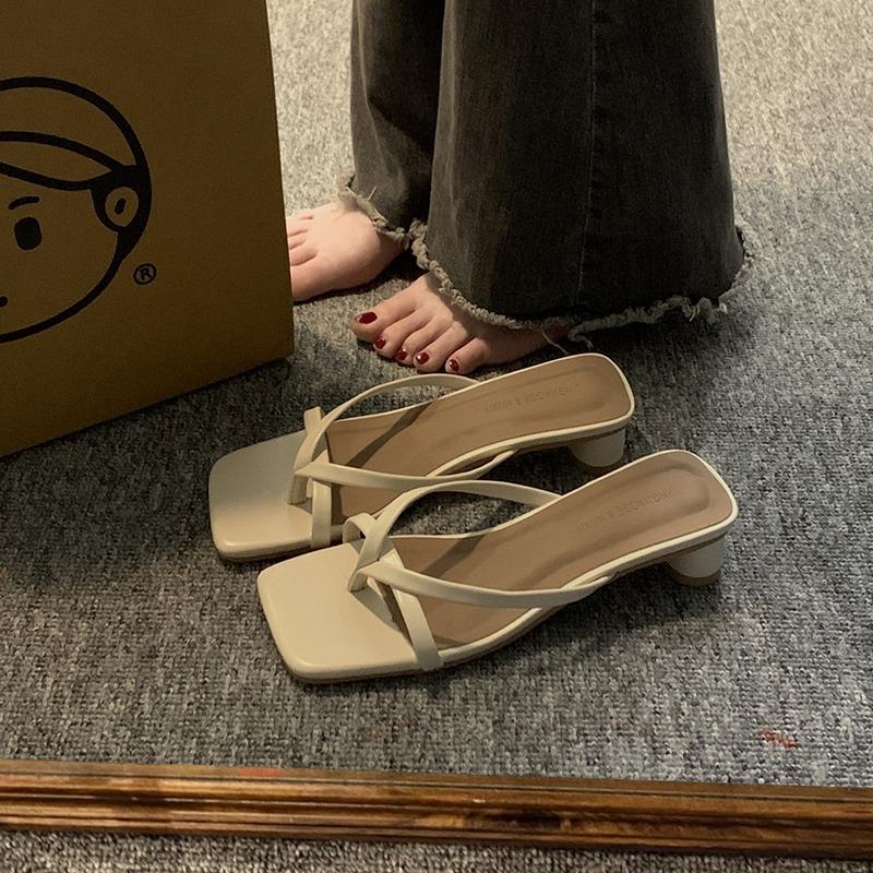 French evening slippers outer women's shoes spring and summer 2025 new thick heel square toe white sandals