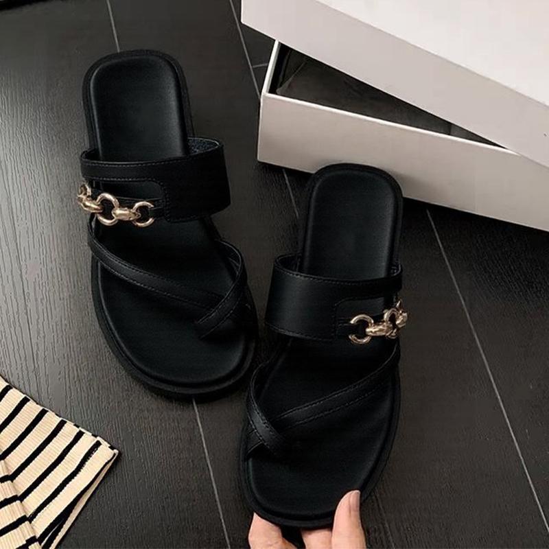 Fashion Women's Slippers Flats Fashion Clip Toe Shoes Dress Designer Woman Sandals New 2025 Summer Luxury Slides Brand Flip Flops Mujer