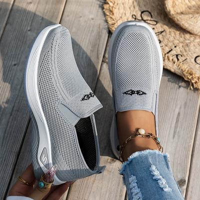 Summer New Women's Cut-out Sneakers Casual Breathable Slip On Walking Shoes Lightweight Outdoor Flat Shoes