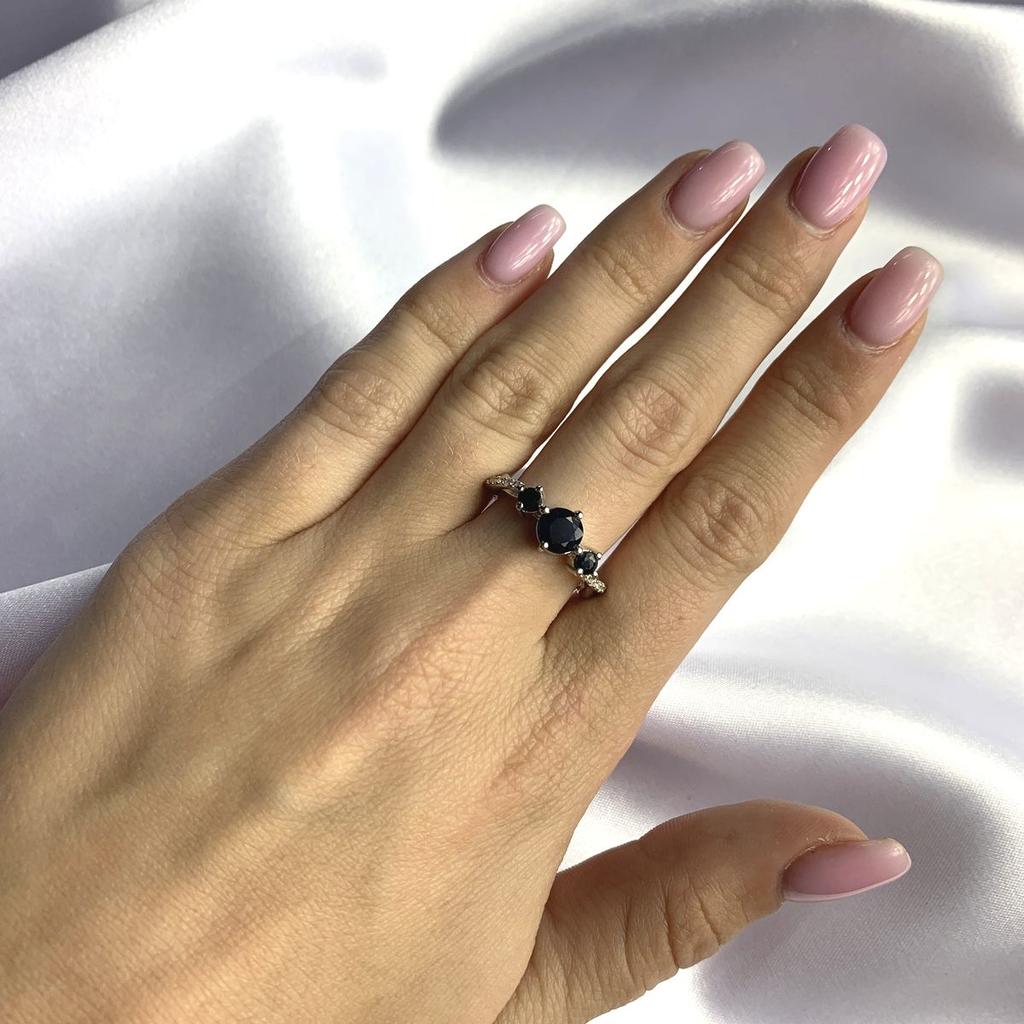 Silver Ring with Natural Sapphire 1.62ct (2061168)