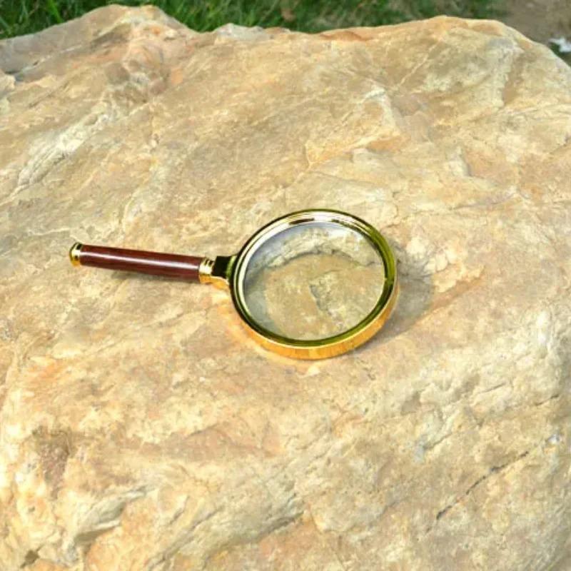 Handheld High-definition Old-fashioned Magnifying Glass for Children and The Elderly To Read, Convenient for Daily Life Reading